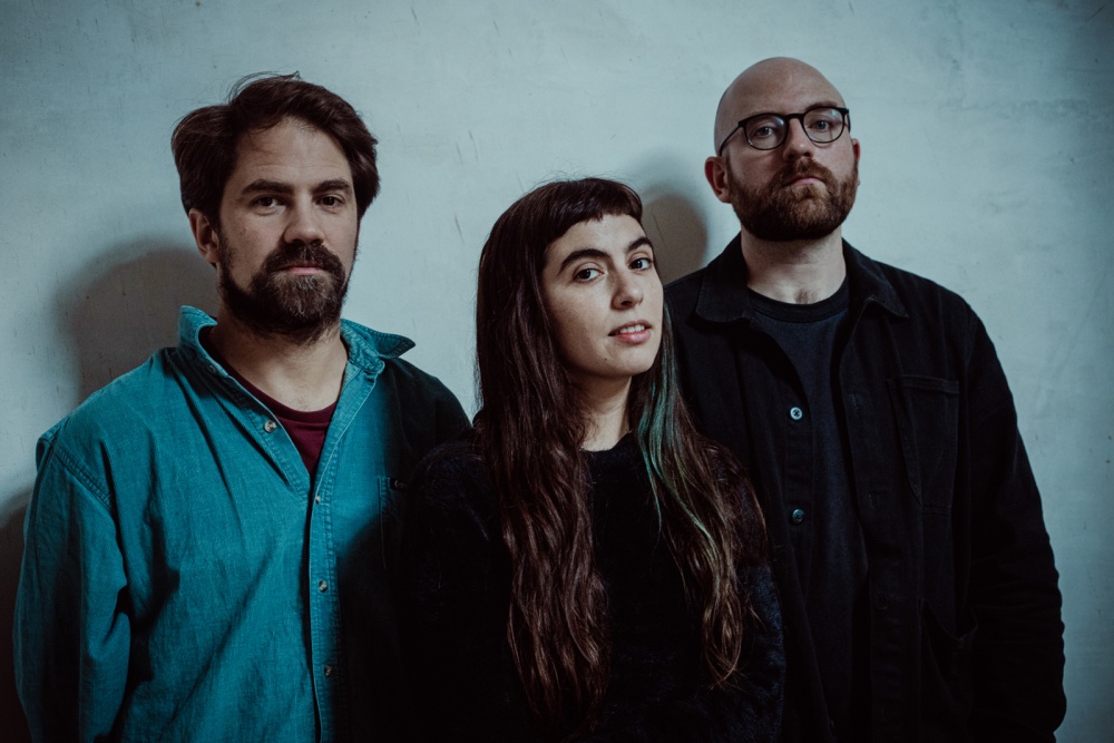 EXHAUST - Kit Downes, Camila Nebbia & Andrew Lisle | © Juliane Schütz